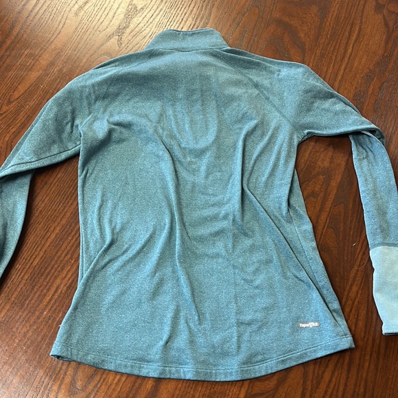 The North Face 1/4 Zip - Picture 4 of 4